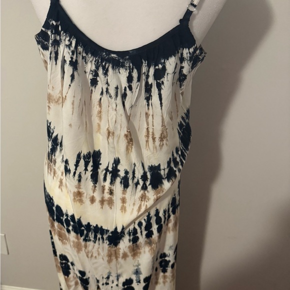 Riley & Tuck Tie-Dye Maxi Dress / Coverup - Picture 3 of 8